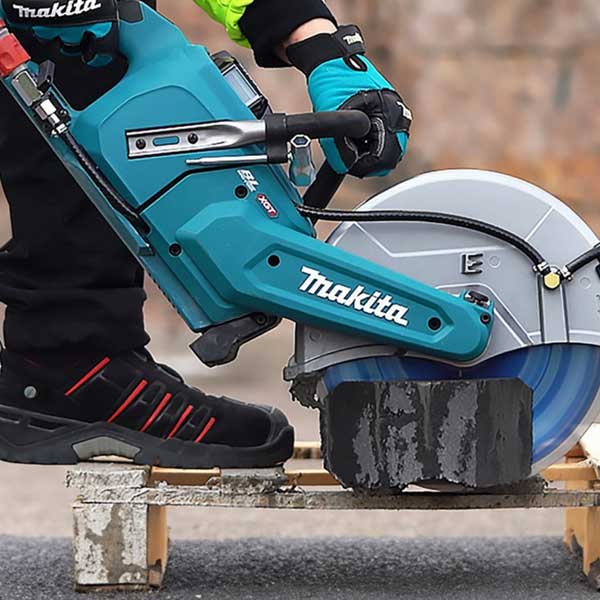 40VMax XGT 305mm Disc Cutter (Body Only)