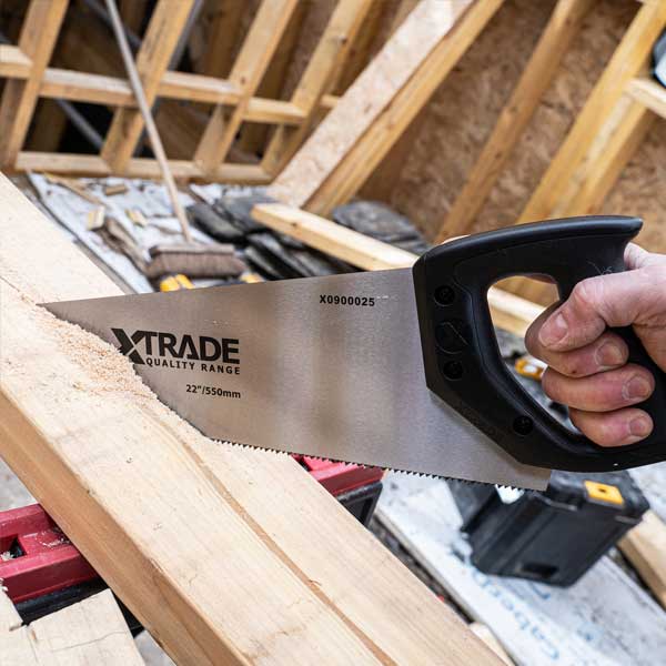 550mm Hardpoint Hand Saw 