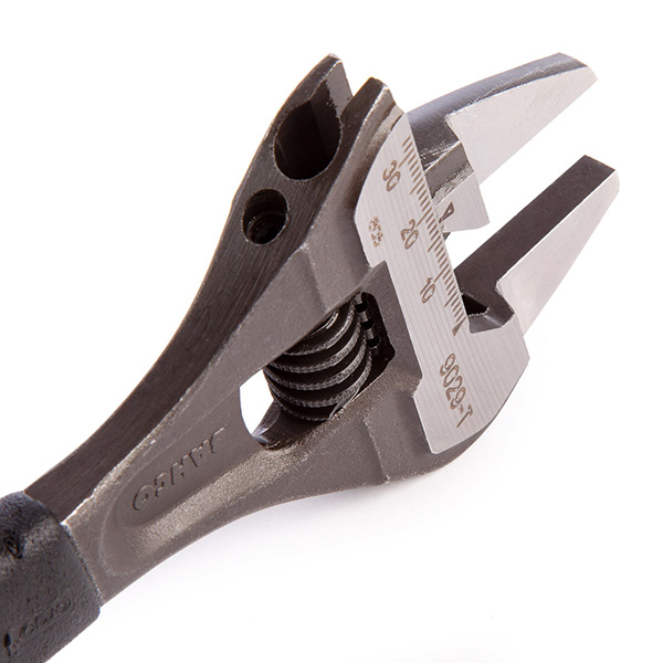 Bahco 9029-T Adjustable Wrench 6in / 153mm - 32mm Extra Wide Slim Jaw Capacity
