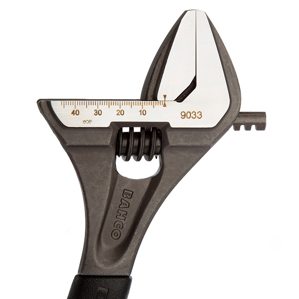 Bahco 9033 Adjustable Wrench 10 1/2in / 270mm - 46mm Extra Wide Jaw Capacity