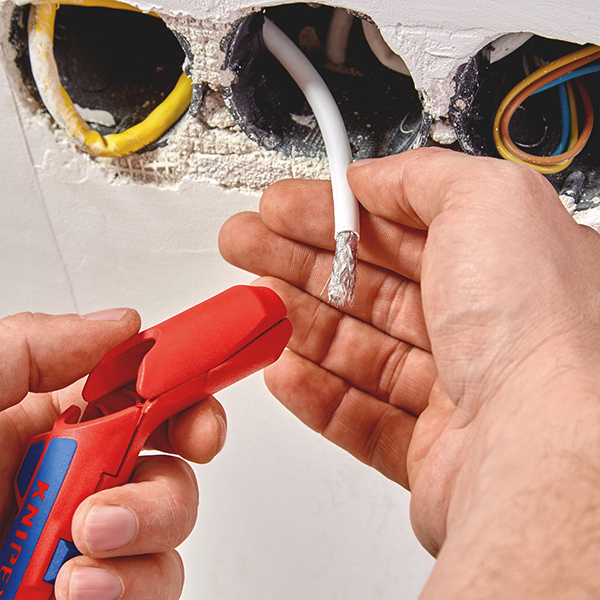 Knipex Ergo Strip L Universal Stripping Tool (Left Handed)