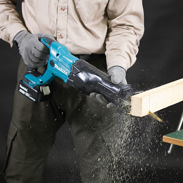 Makita DJR186Z 18V LXT Reciprocating Saw (Body Only)