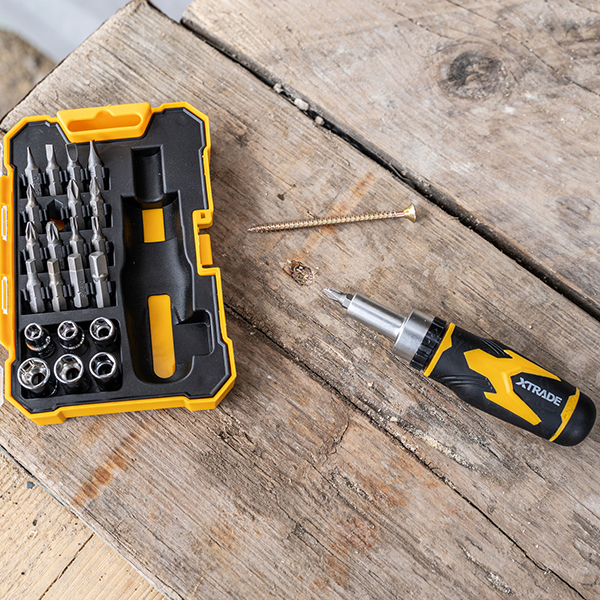 XTrade Ratchet Bit Driver & Socket Set (23 Piece)