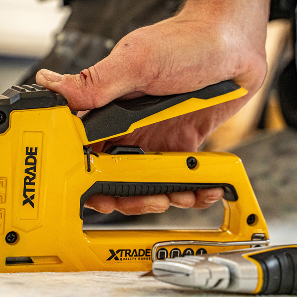 XTrade X0900073 Heavy Duty Staple Gun 4 in 1